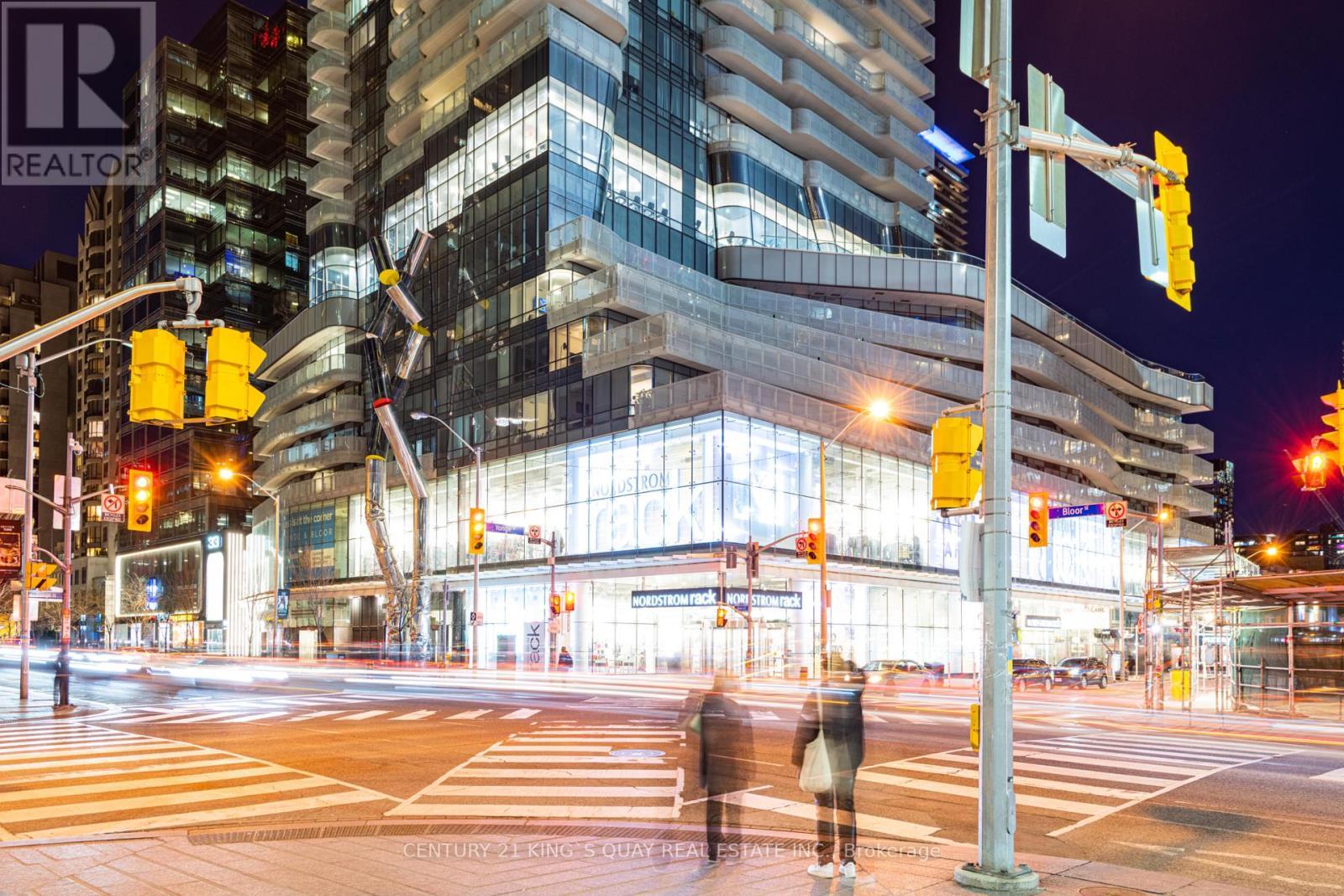 1708 - 1 Bloor Street E, Toronto, ON