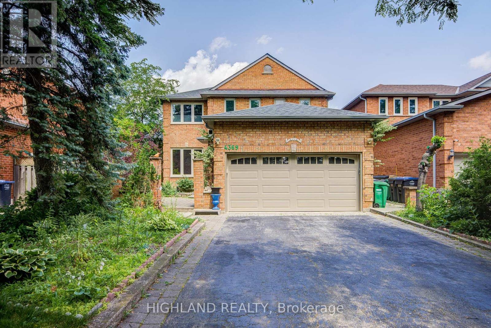 4369 Spinningdale Court, Mississauga, ON