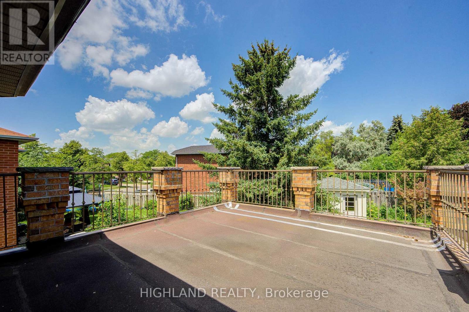 4369 Spinningdale Court, Mississauga, ON