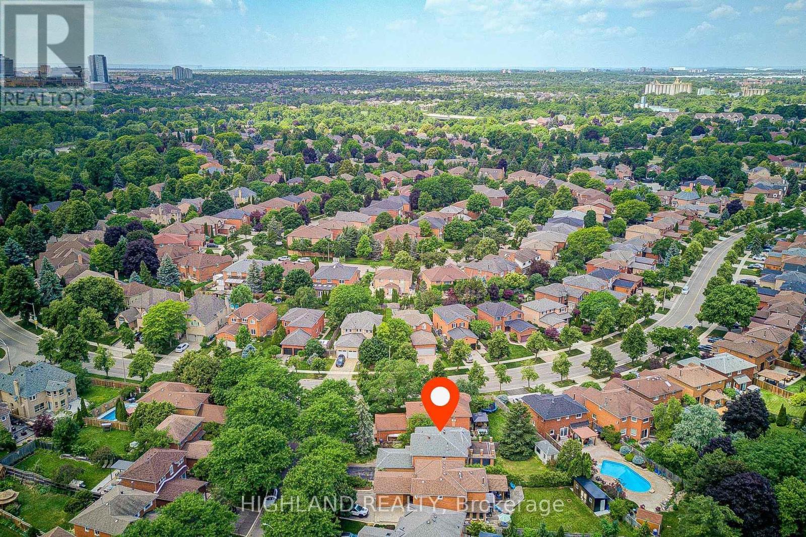 4369 Spinningdale Court, Mississauga, ON