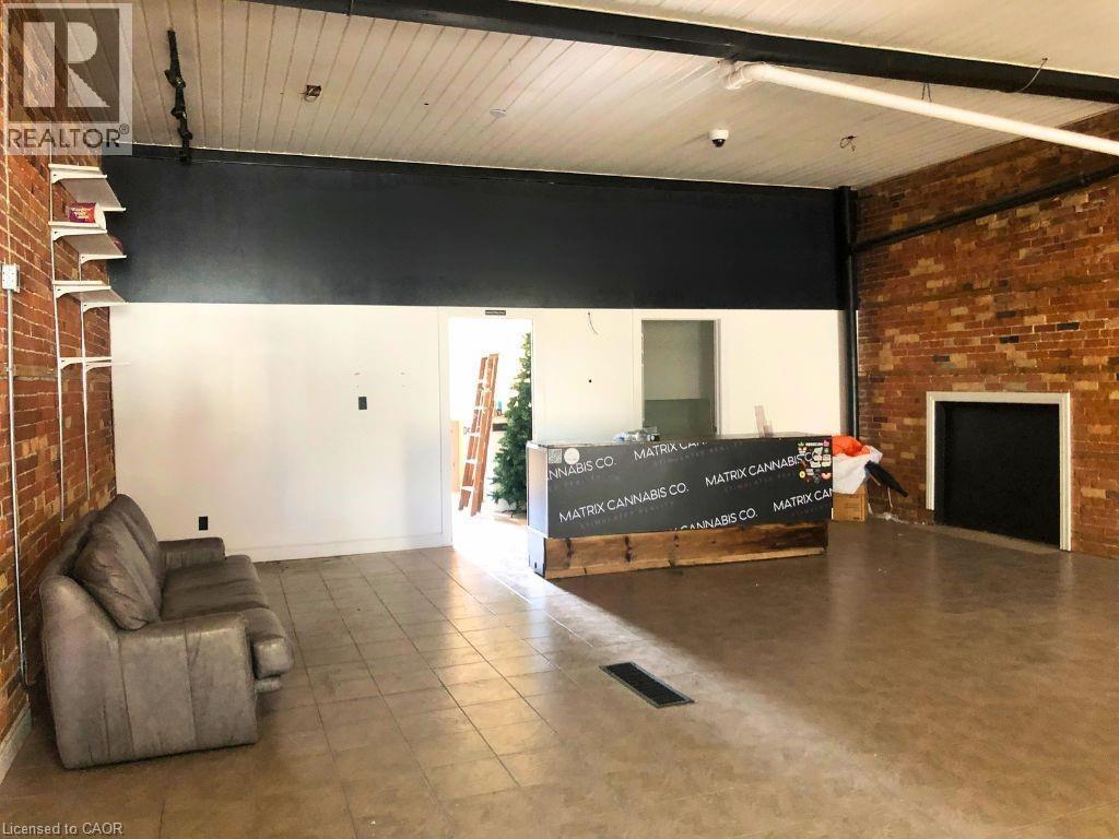 774 Barton Street E, Hamilton, ON