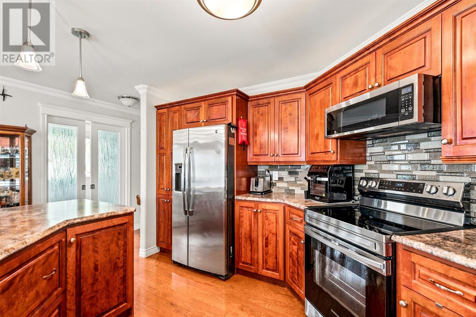 14 Castle Bridge Drive, St. John'S, NL