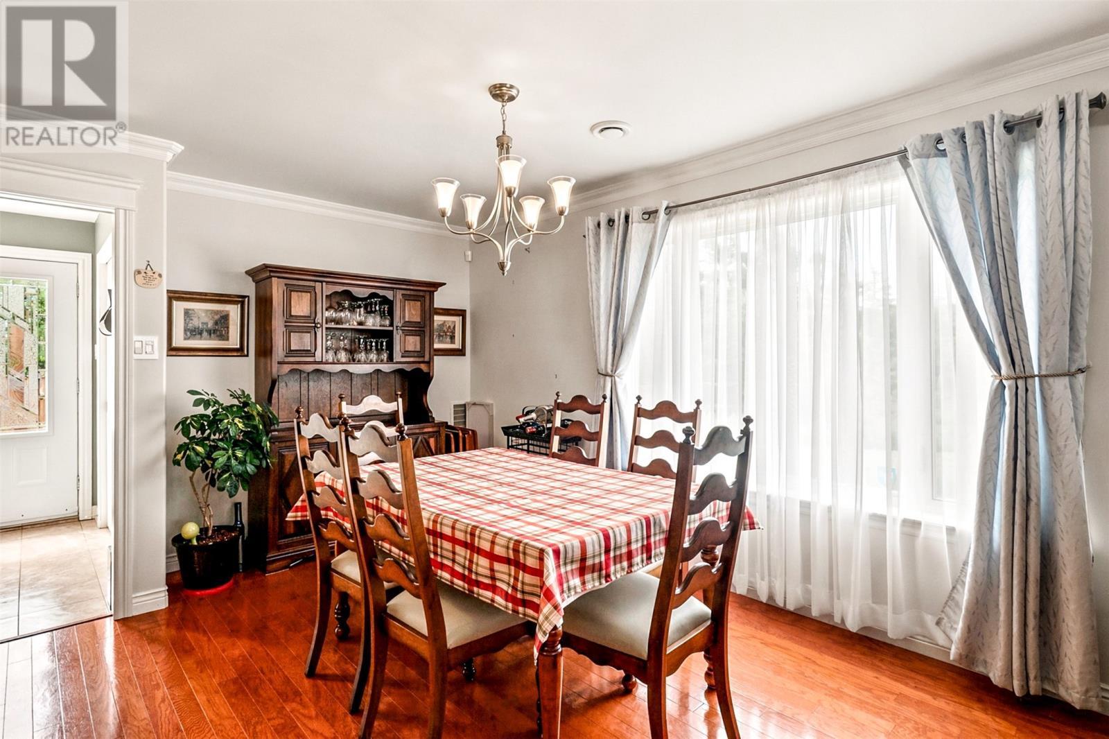 14 Castle Bridge Drive, St. John'S, NL