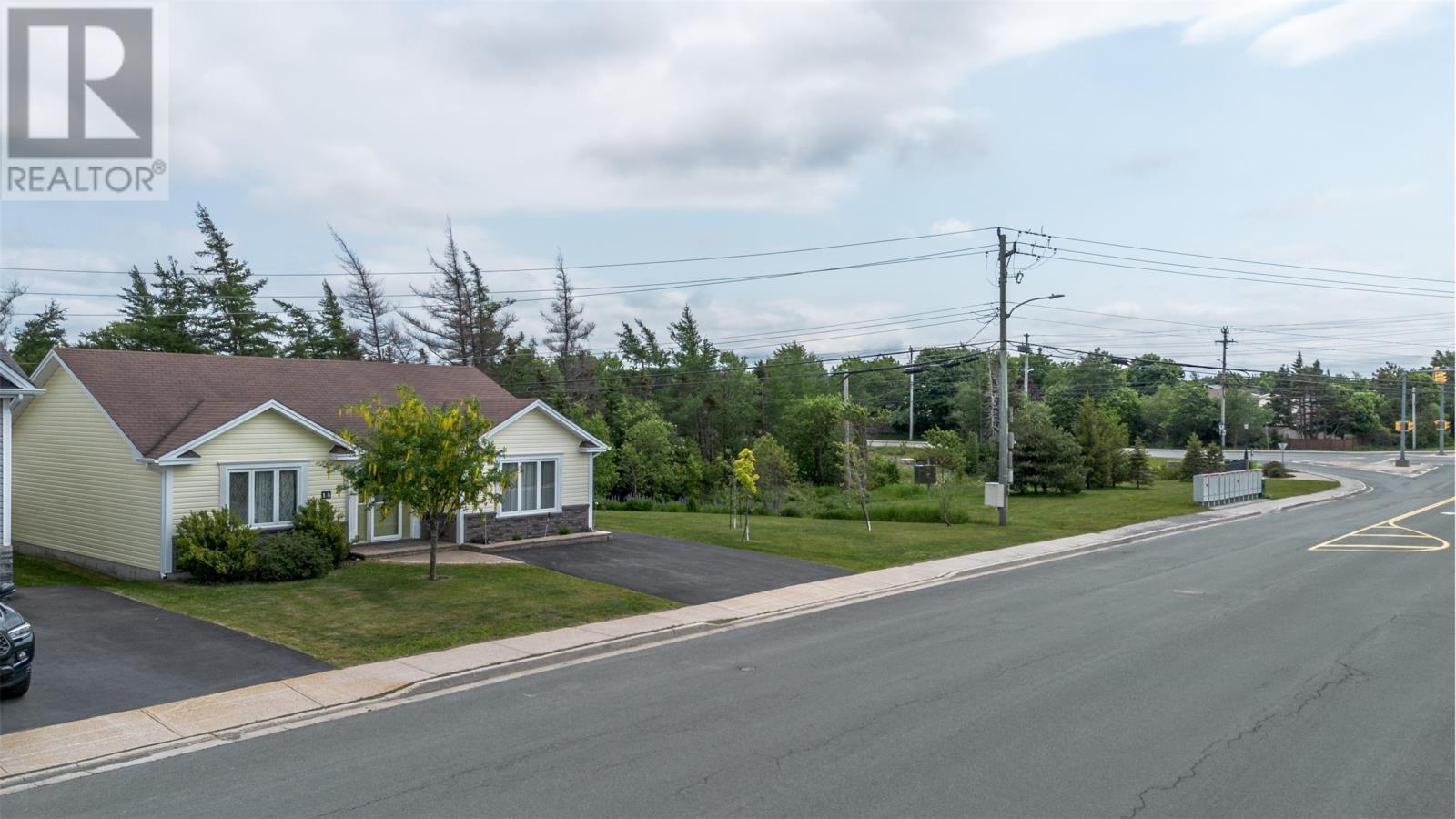 14 Castle Bridge Drive, St. John'S, NL