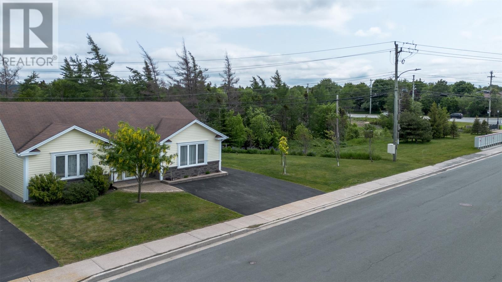 14 Castle Bridge Drive, St. John'S, NL