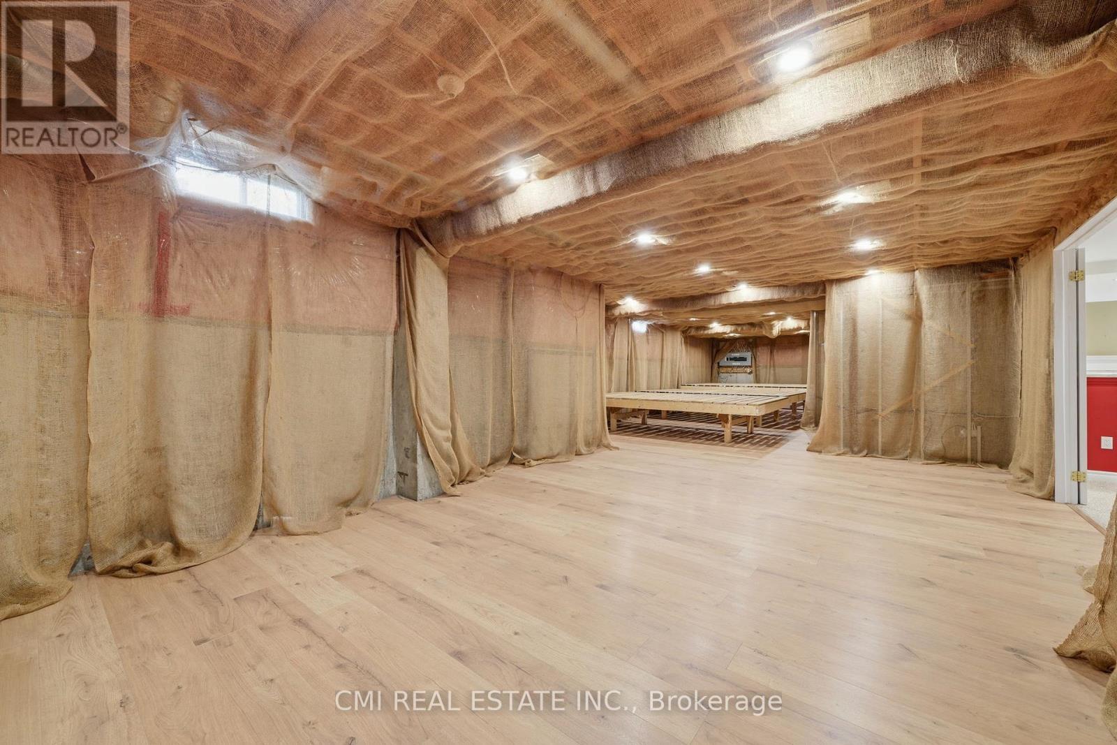15 Treegrove Circle, Aurora, ON