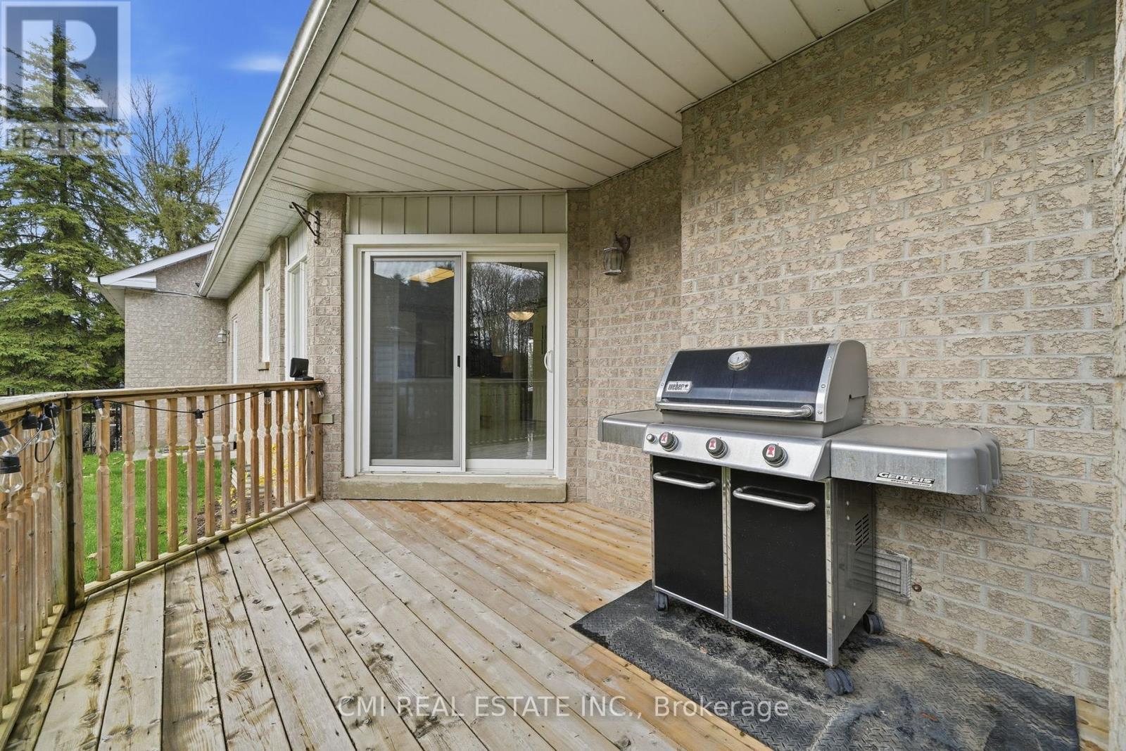 15 Treegrove Circle, Aurora, ON