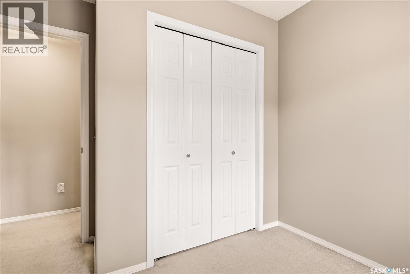 14 2751 Windsor Park Road, Regina, SK