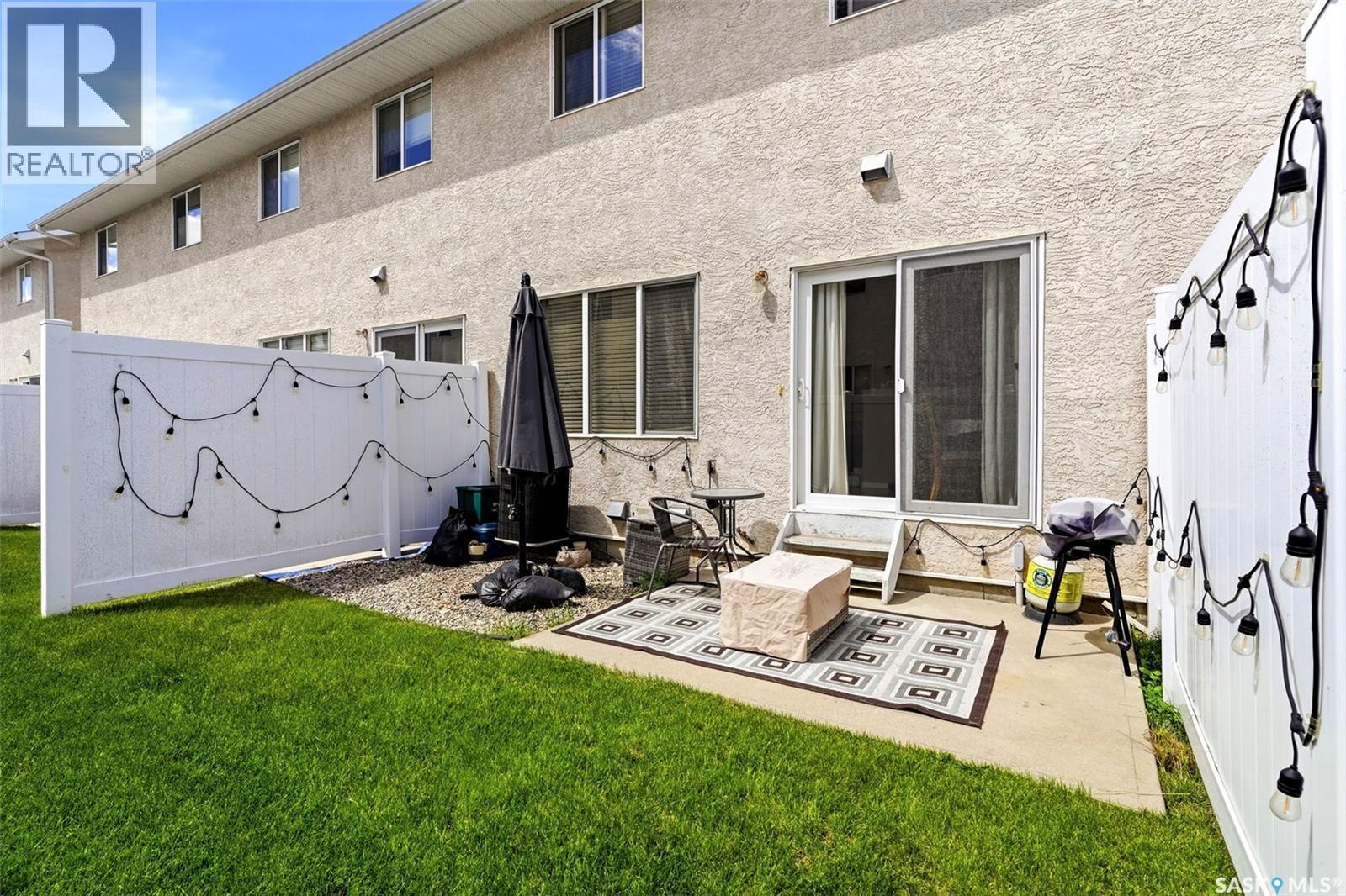 14 2751 Windsor Park Road, Regina, SK