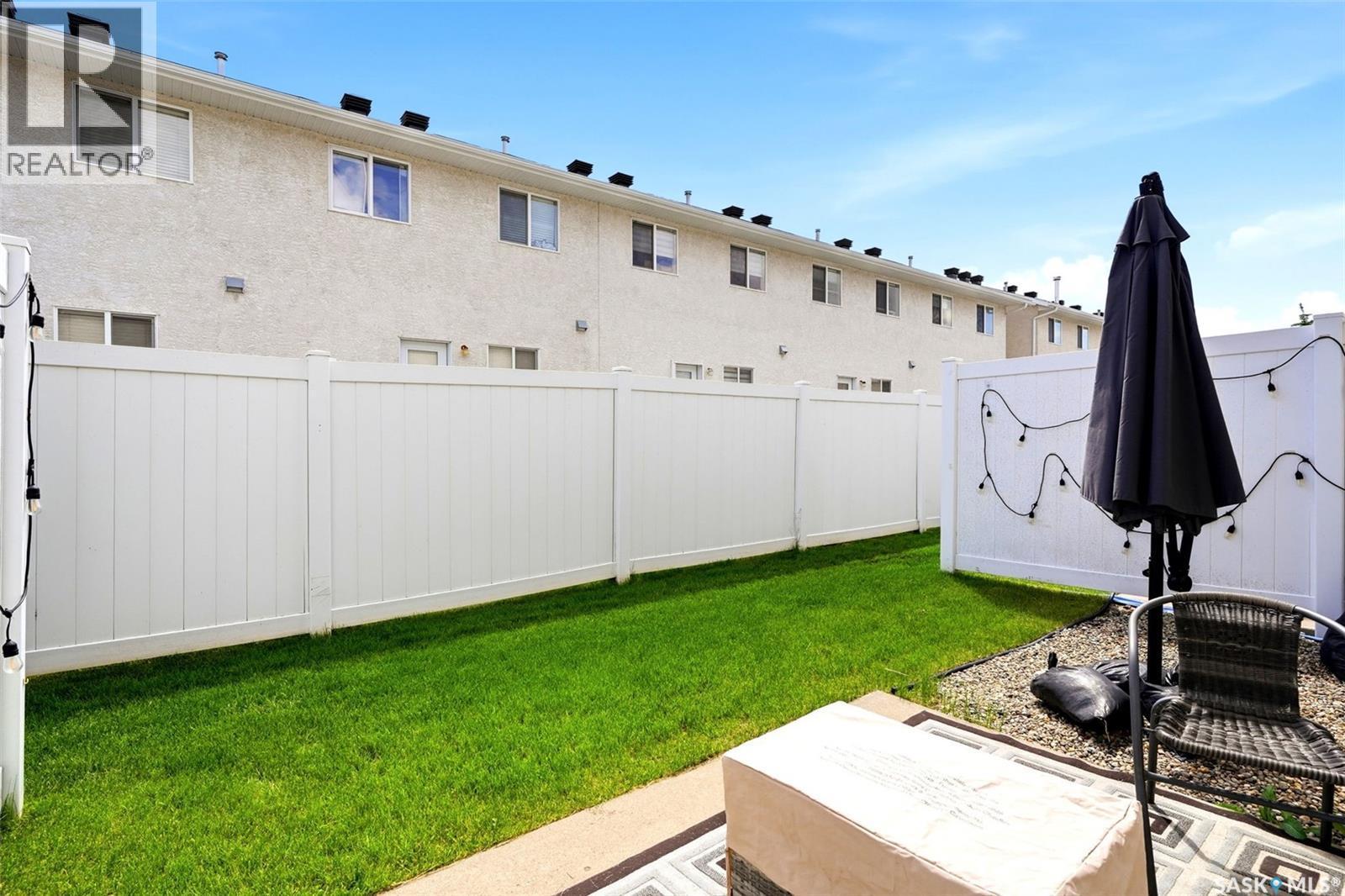 14 2751 Windsor Park Road, Regina, SK
