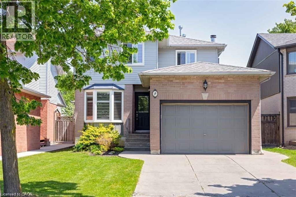 19 Beachgrove Crescent, Hamilton, ON