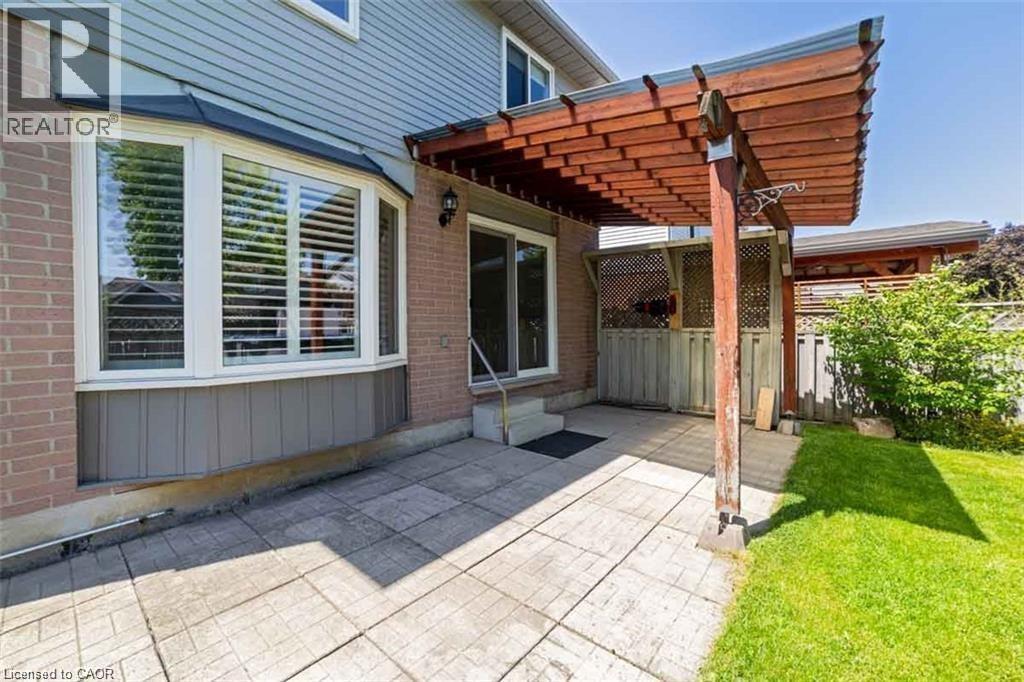 19 Beachgrove Crescent, Hamilton, ON