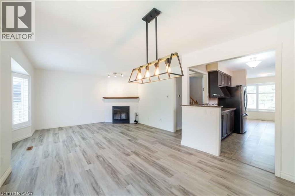 19 Beachgrove Crescent, Hamilton, ON