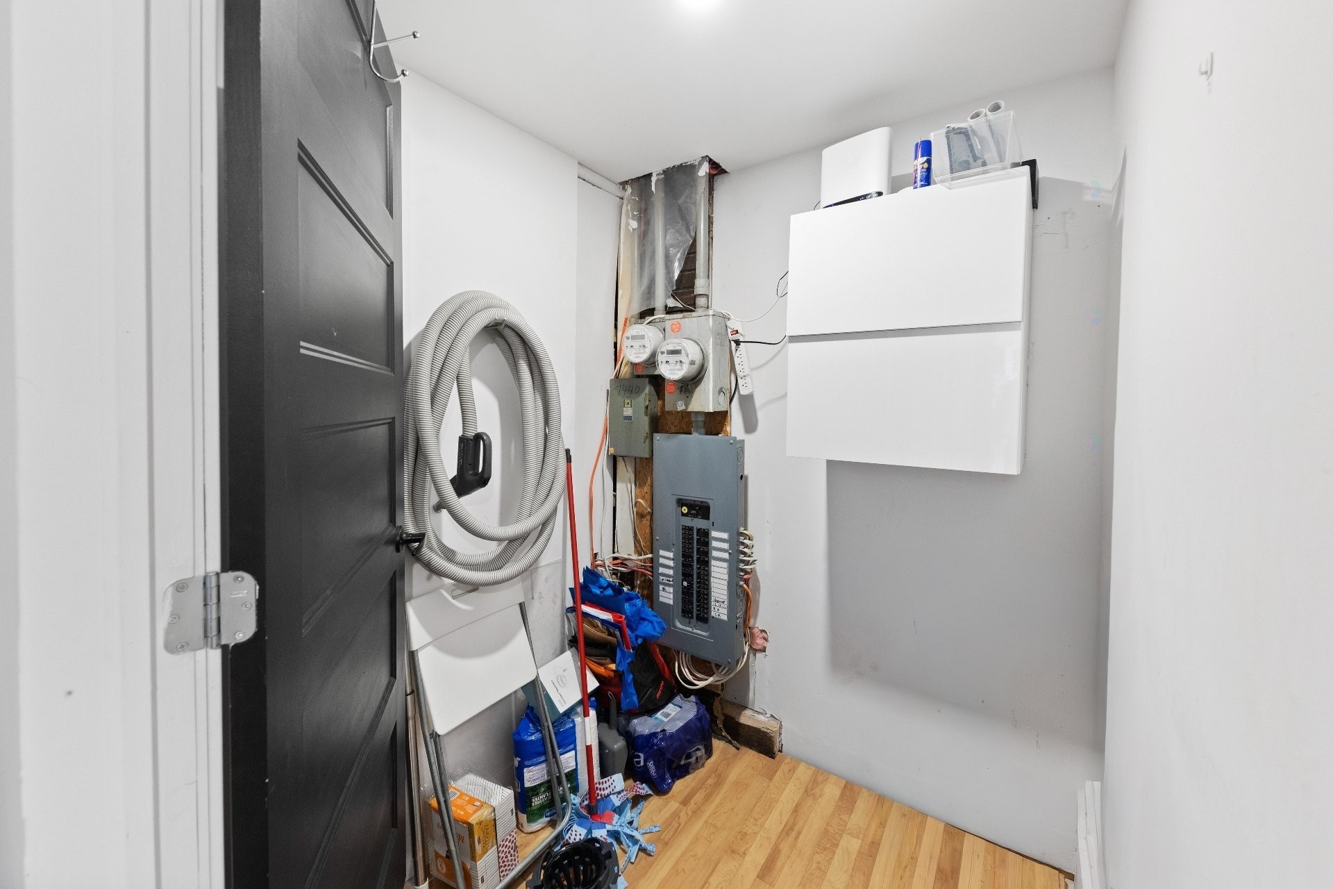 Storage - 7442 Rue St-Gérard, Montréal (Villeray/Saint-Michel/Parc-Extension), QC