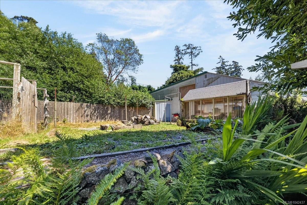 2216 Carpenter Rd, Sooke, BC
