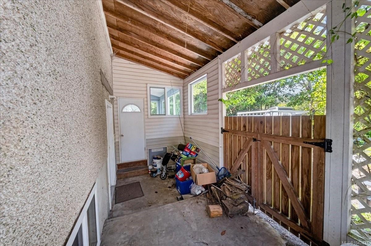 2216 Carpenter Rd, Sooke, BC