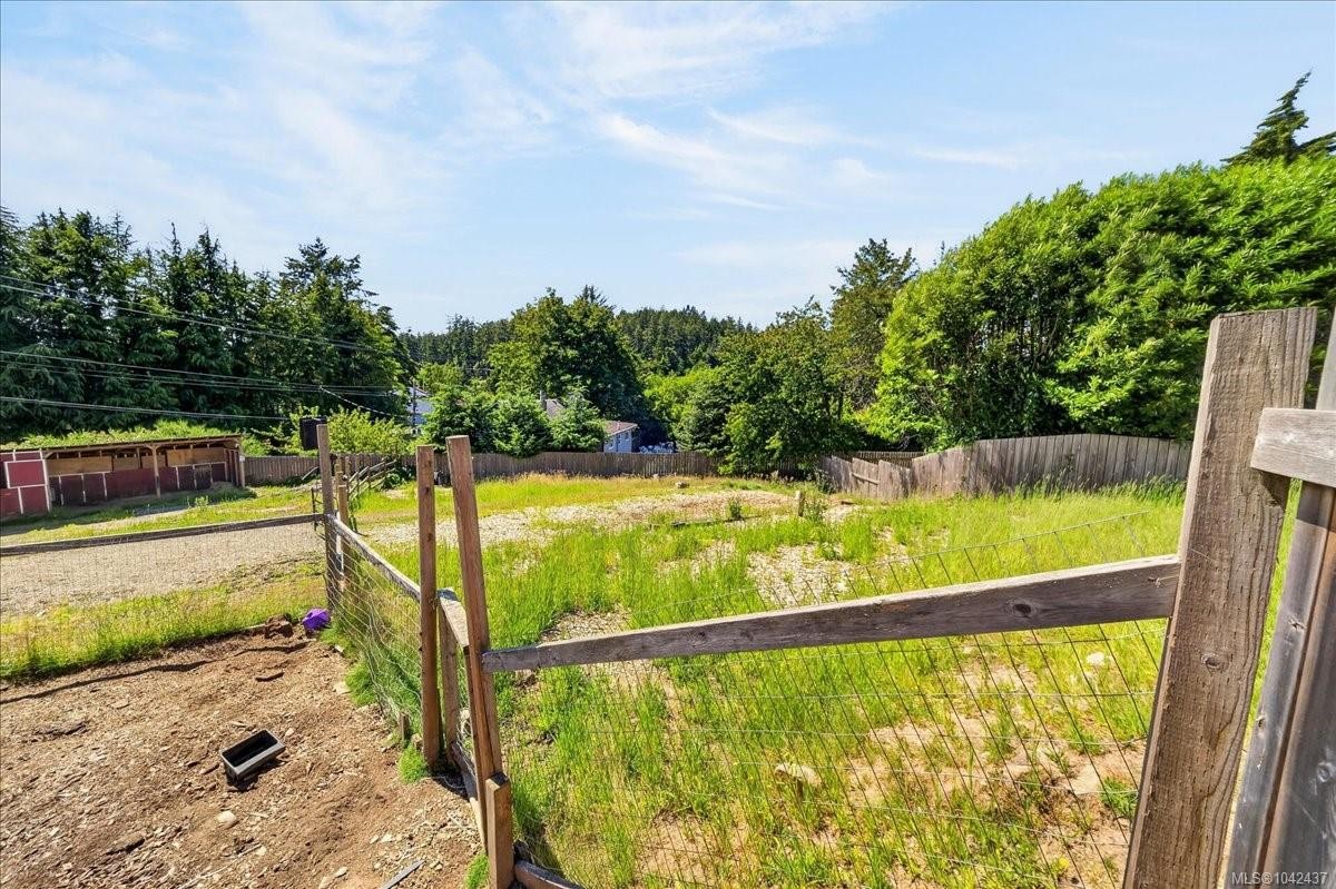 2216 Carpenter Rd, Sooke, BC