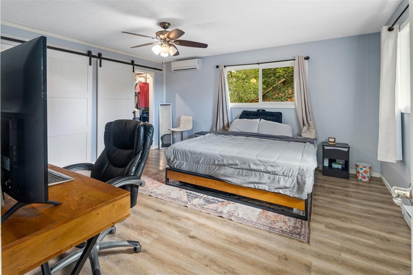 335 Damon Dr, View Royal, BC