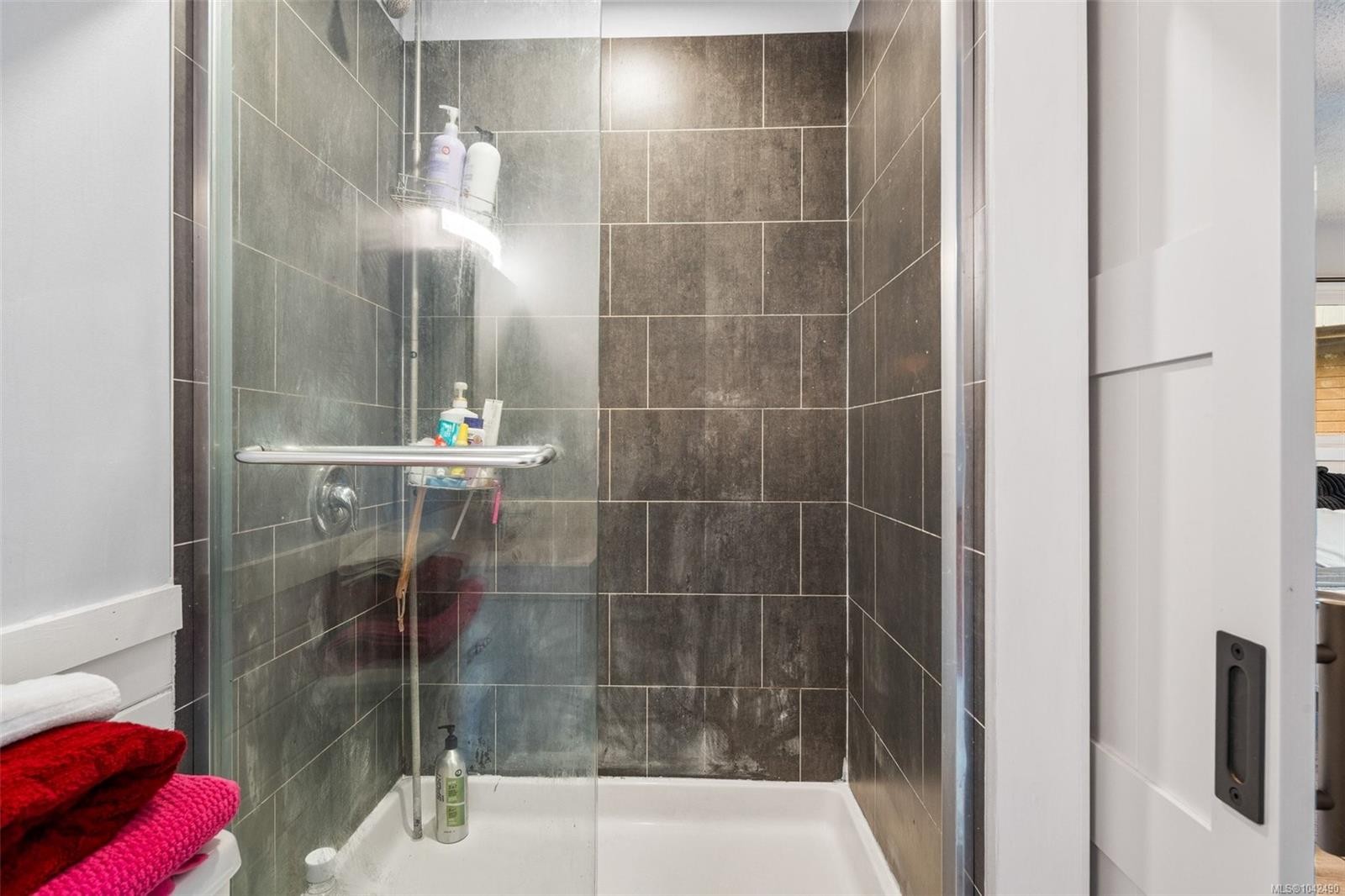 335 Damon Dr, View Royal, BC