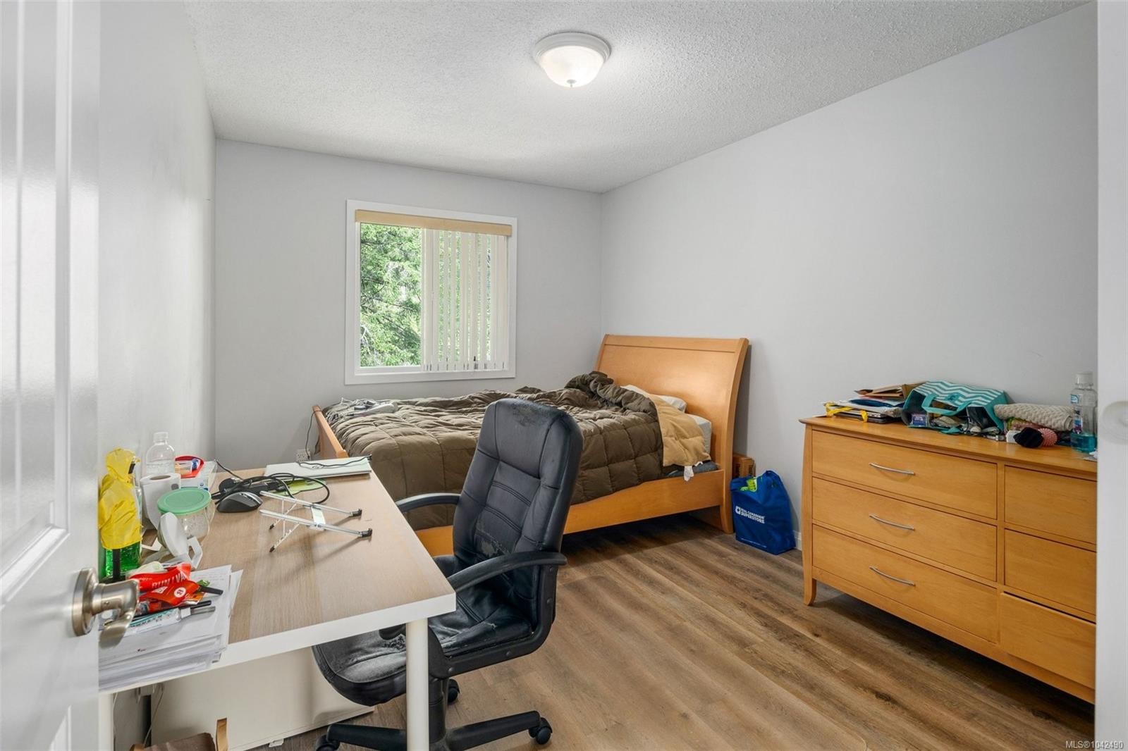 335 Damon Dr, View Royal, BC