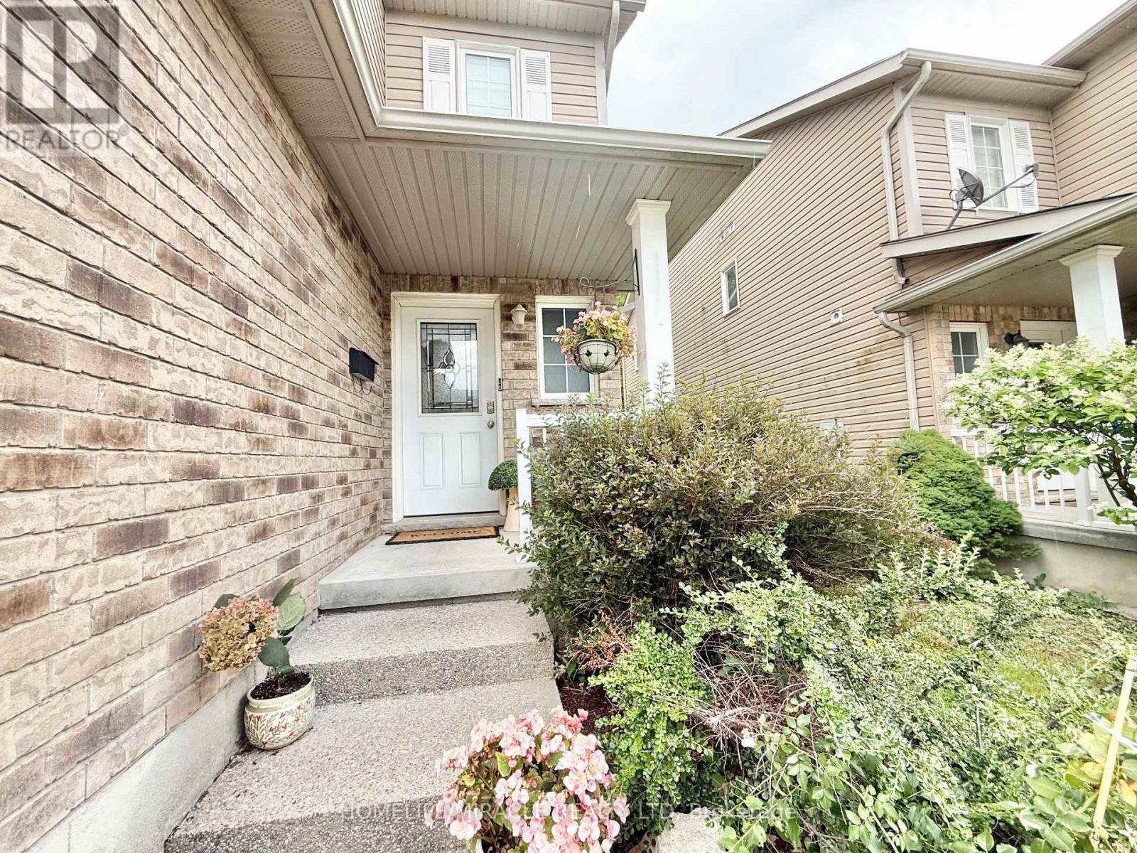 312 Tagge Crescent, Kitchener, ON