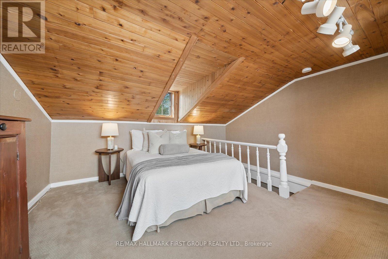 130 Myrtle Road E, Whitby, ON - Indoor Photo Showing Bedroom