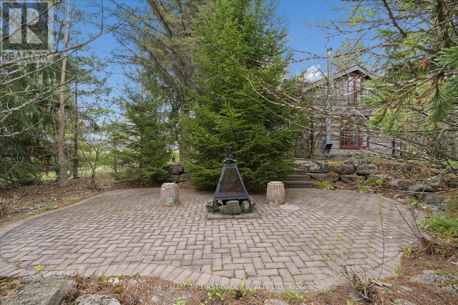 130 Myrtle Road E, Whitby, ON - Outdoor