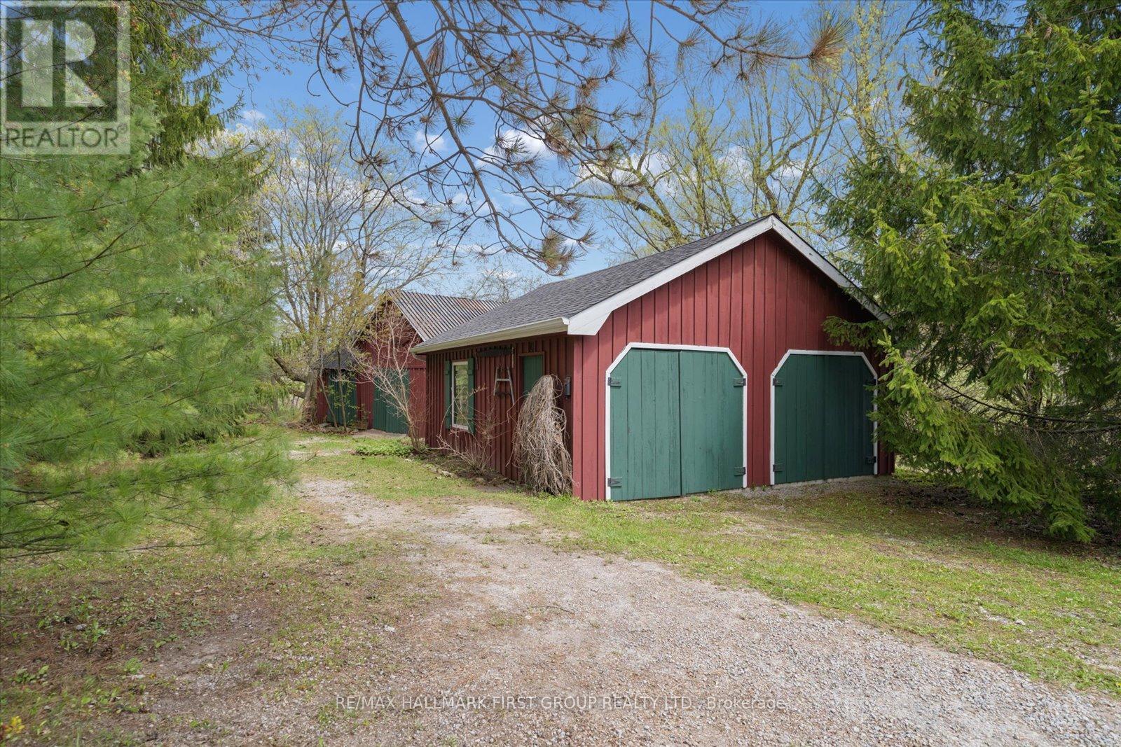 130 Myrtle Road E, Whitby, ON - Outdoor