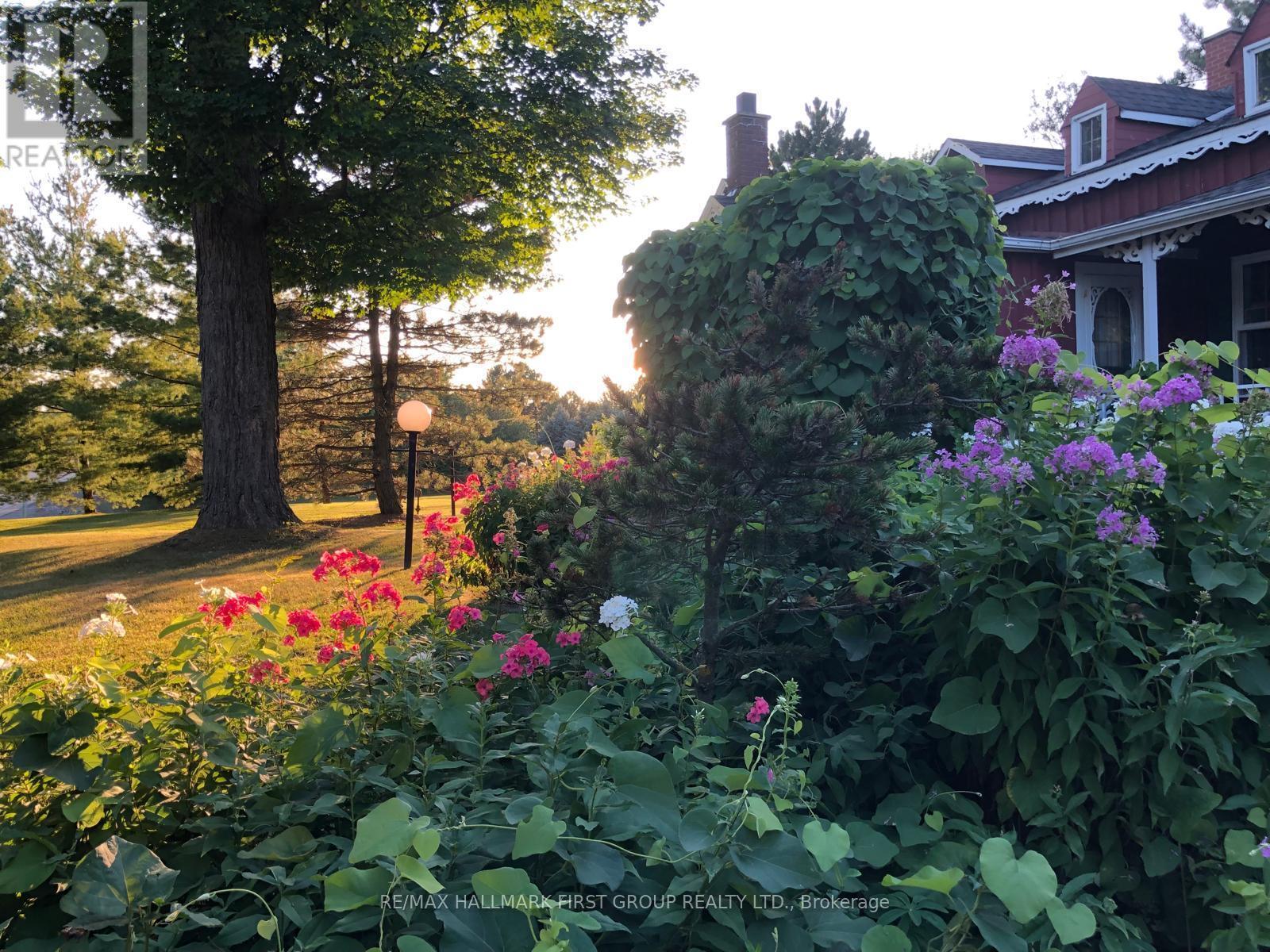 130 Myrtle Road E, Whitby, ON - Outdoor