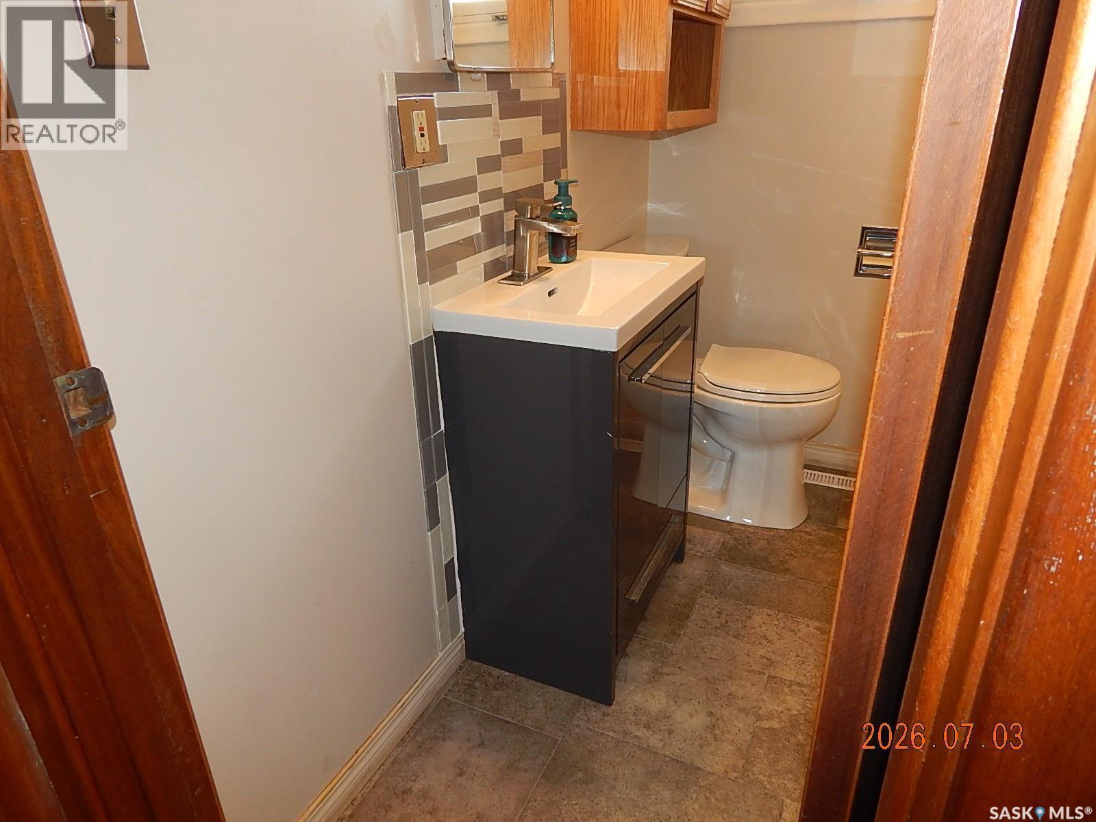 710 3Rd Street E, Assiniboia, SK - Indoor