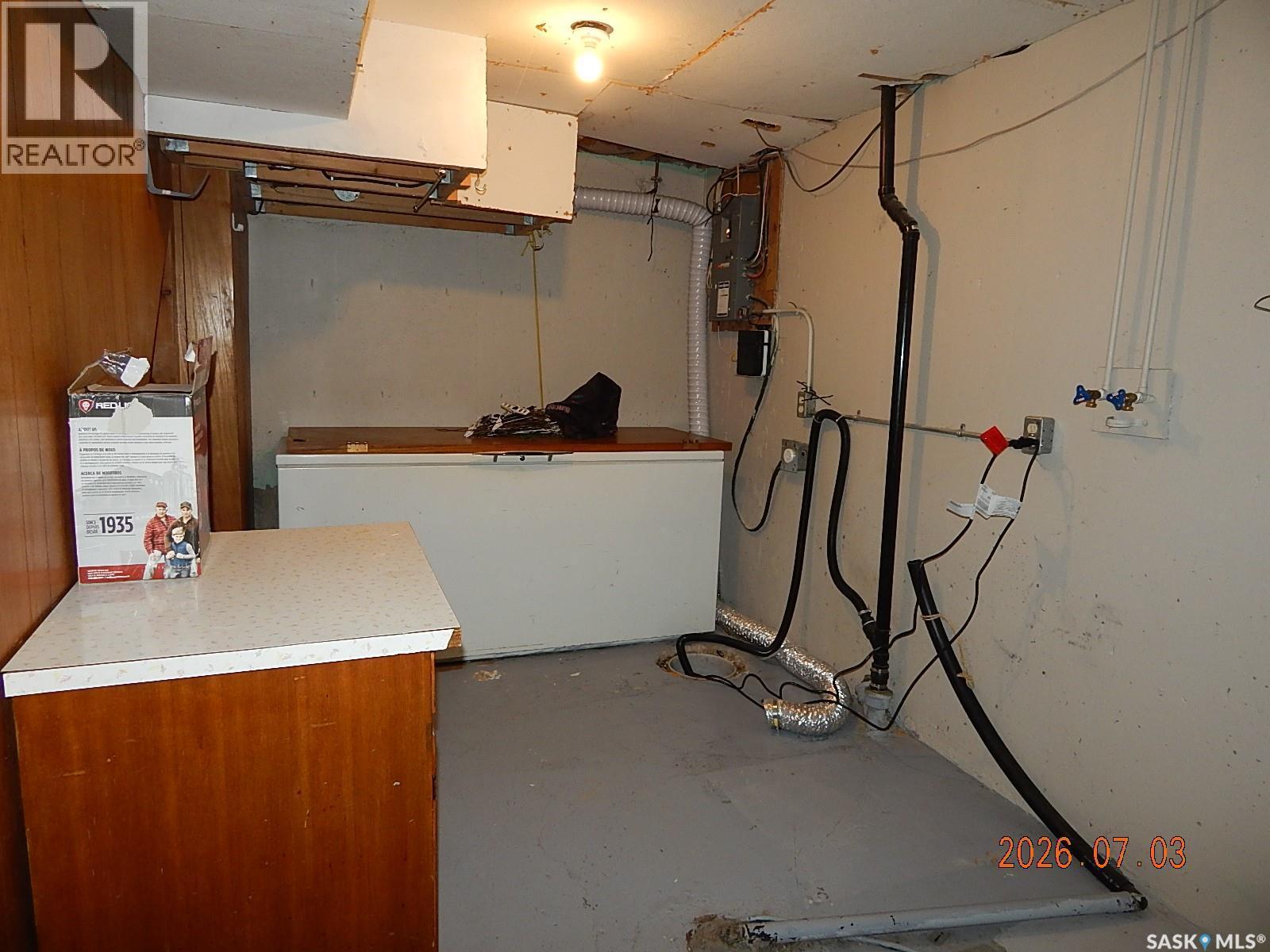 710 3Rd Street E, Assiniboia, SK - Indoor