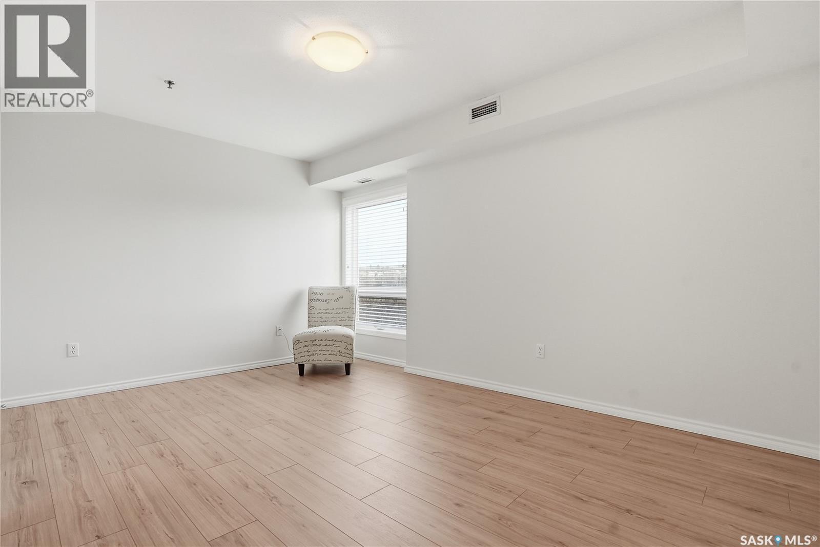 502 902 Spadina Crescent E, Saskatoon, SK