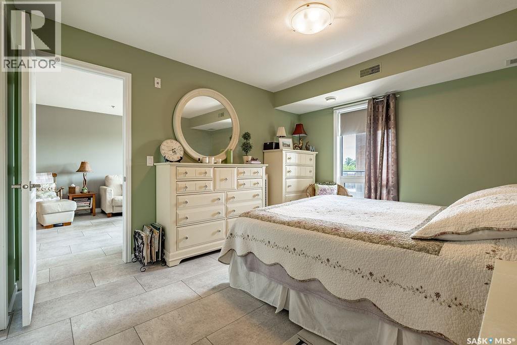 307 102 Kingsmere Place, Saskatoon, SK
