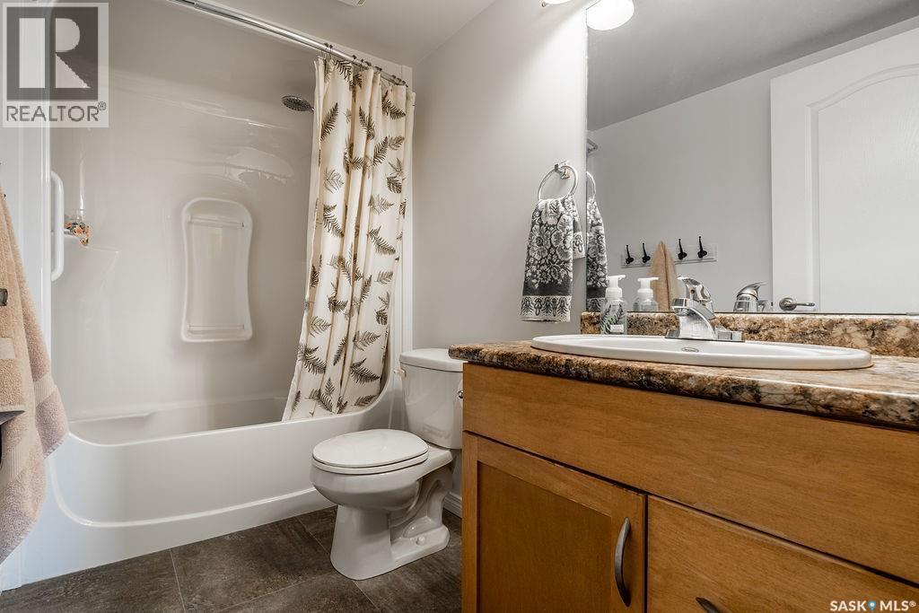 307 102 Kingsmere Place, Saskatoon, SK