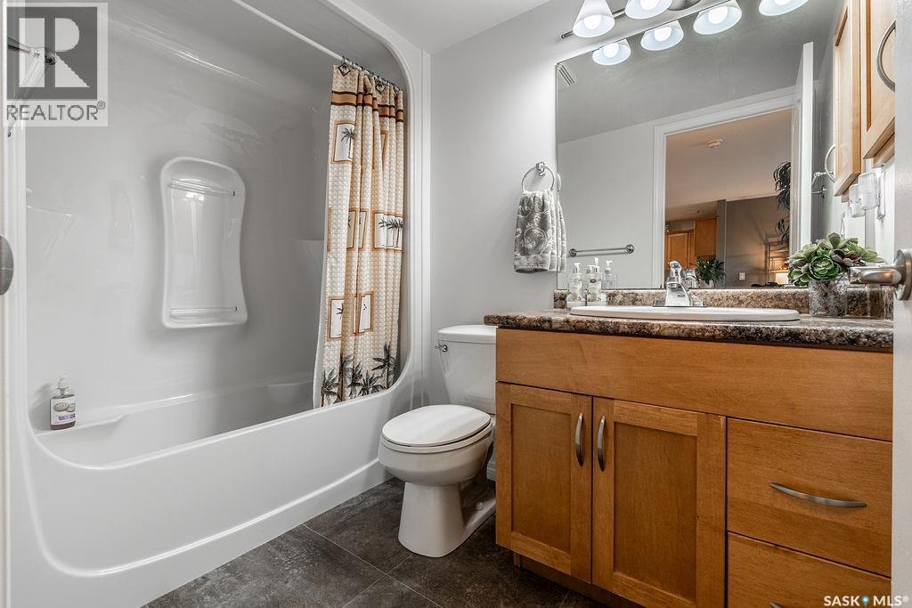 307 102 Kingsmere Place, Saskatoon, SK