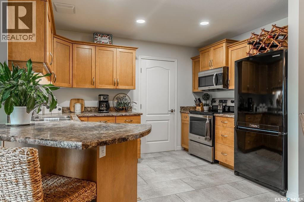 307 102 Kingsmere Place, Saskatoon, SK
