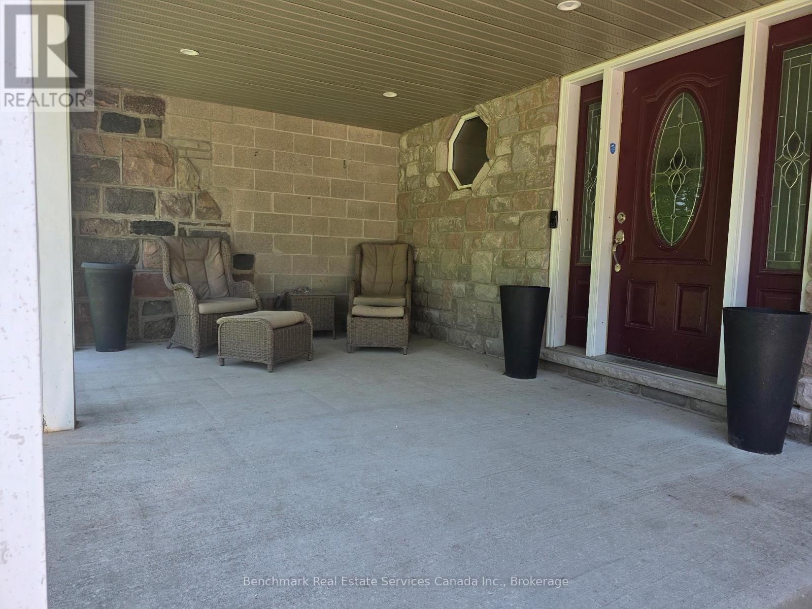4247 Perth 9 Line, Perth South (Blanshard), ON