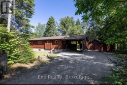 27 GROEGER ROAD Huntsville (Chaffey), ON P1H 2J4