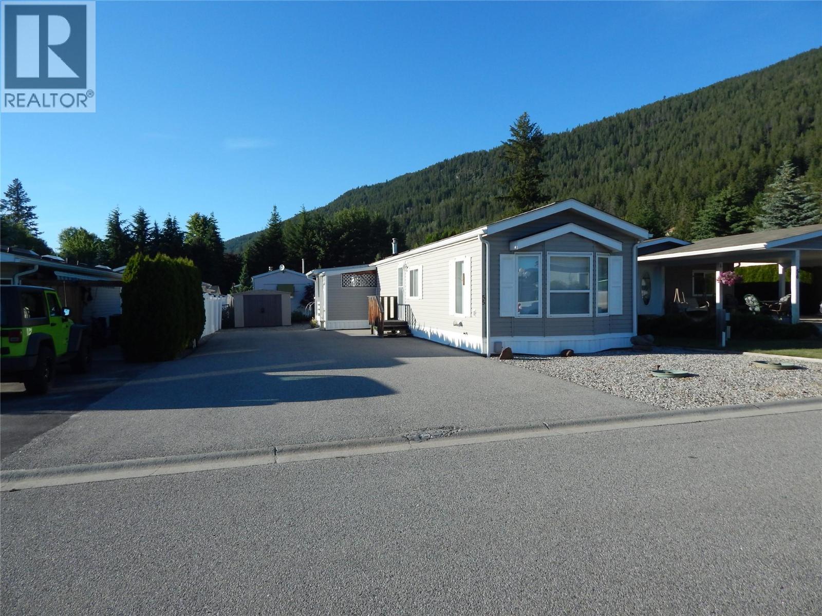 Factory Measurements 66'x 14'.. - 724 Devon Street Unit# Unit #55, Creston, BC