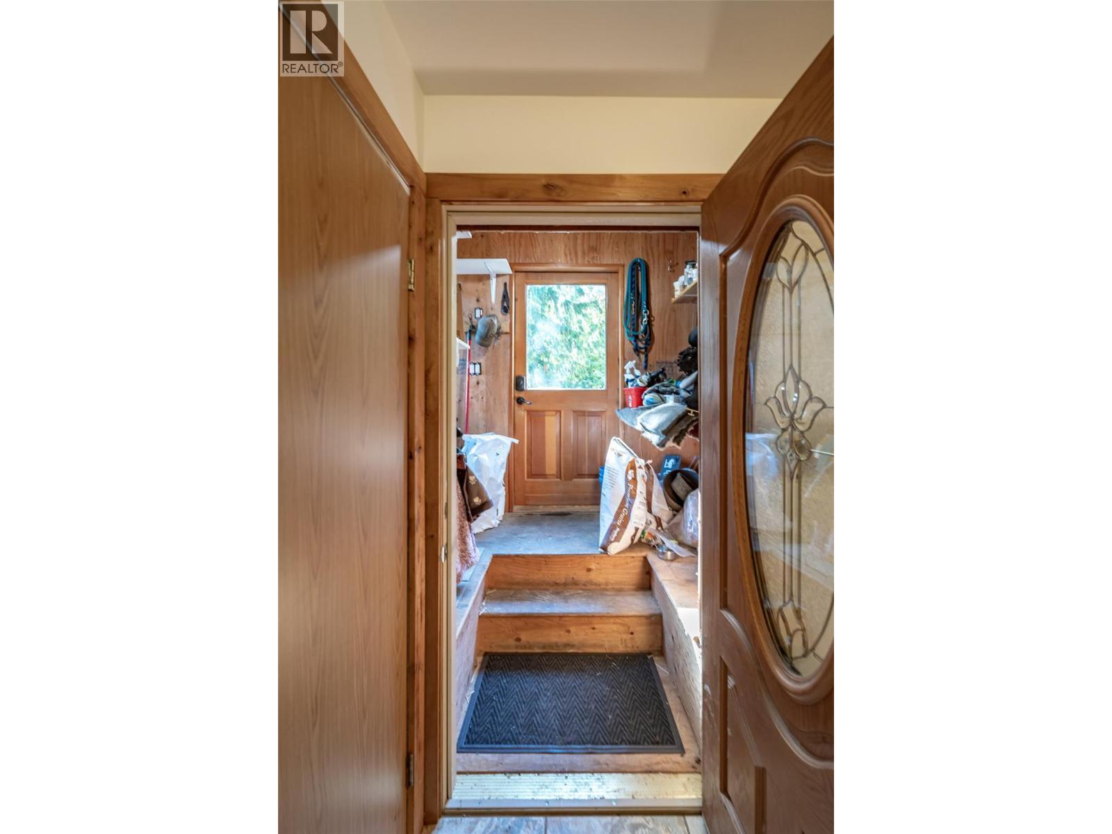 8840 Olson Road, Kaslo, BC - Indoor Photo Showing Other Room