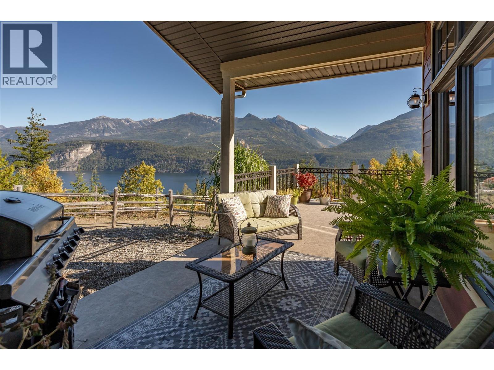 8840 Olson Road, Kaslo, BC - Outdoor With Deck Patio Veranda With View With Exterior
