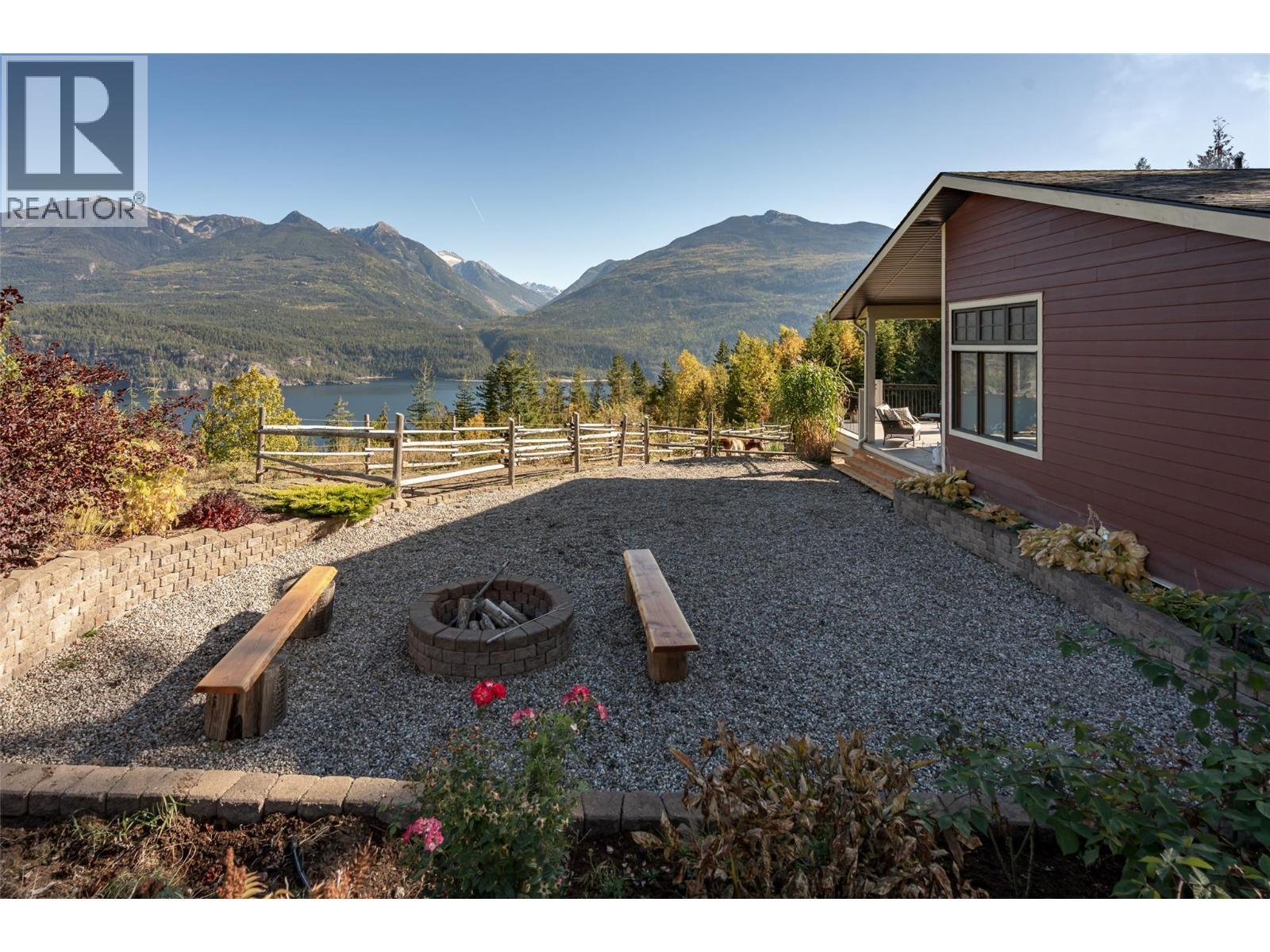8840 Olson Road, Kaslo, BC - Outdoor With View