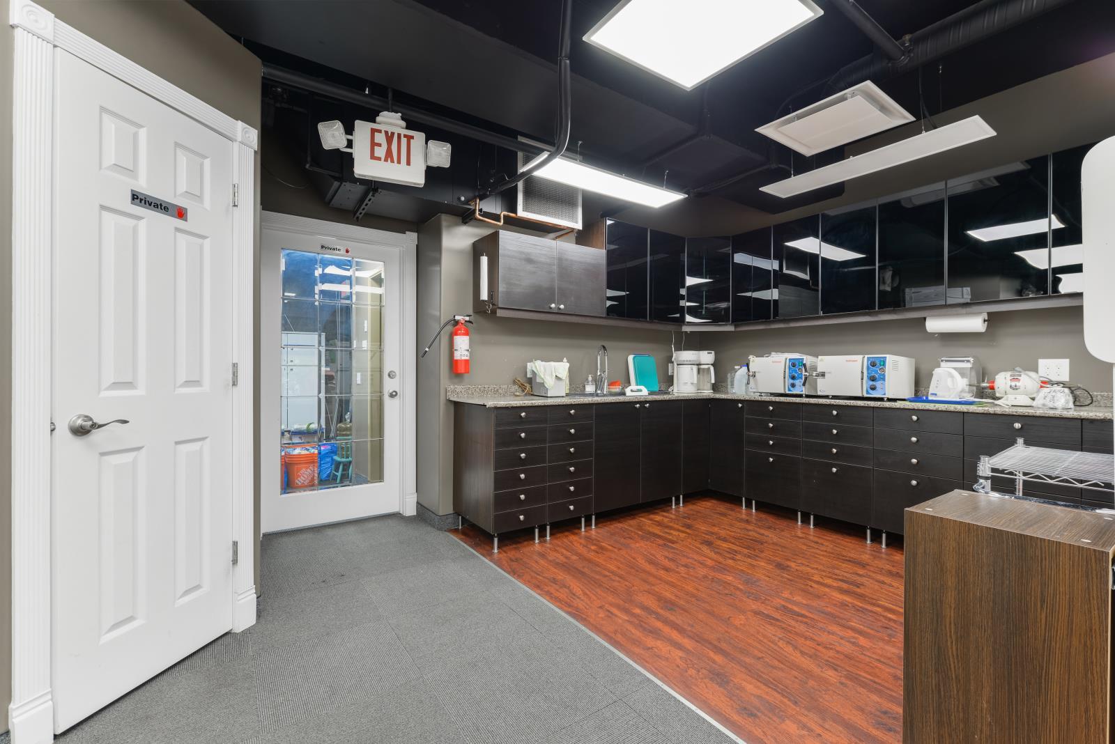 401, 10154 104 St Nw, Edmonton, AB