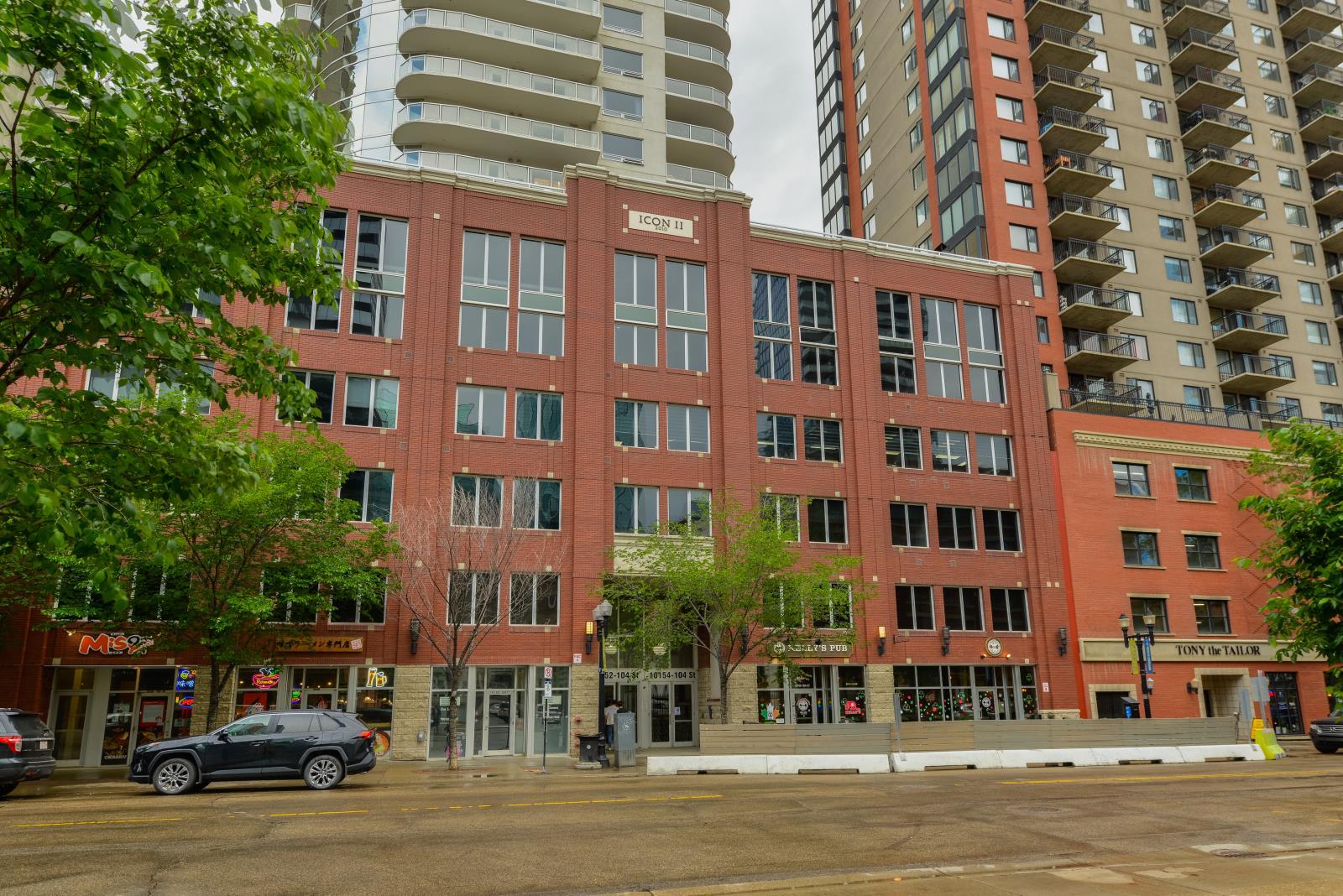 401, 10154 104 St Nw, Edmonton, AB