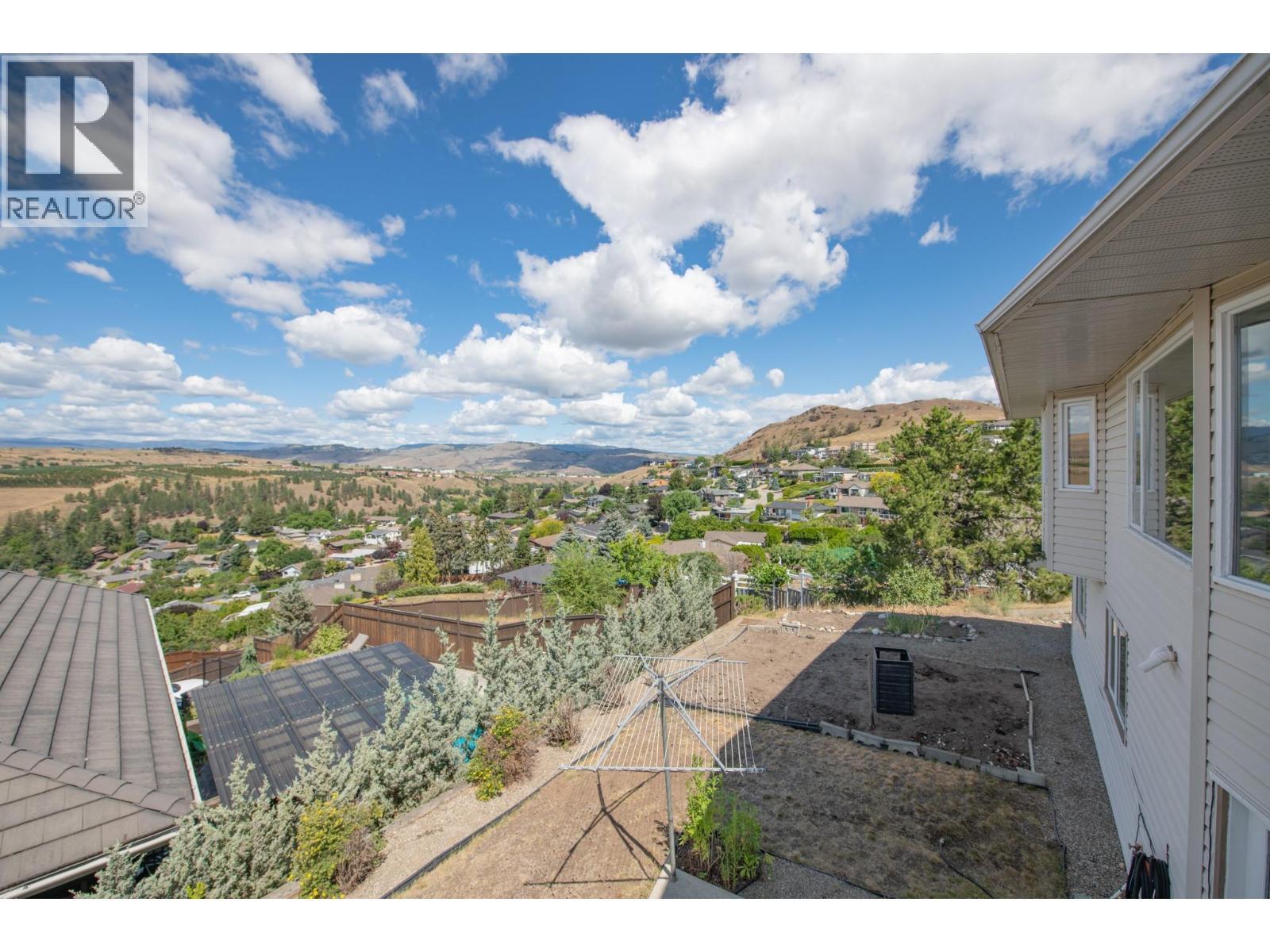 8898 Michael Drive, Coldstream, BC