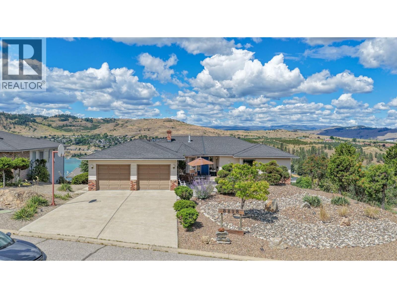 8898 Michael Drive, Coldstream, BC