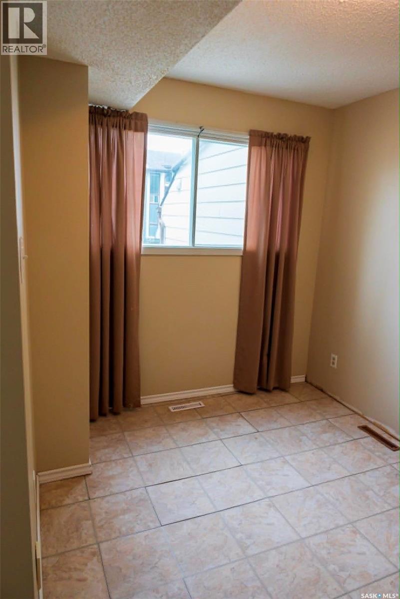 5056 10Th Avenue, Regina, SK