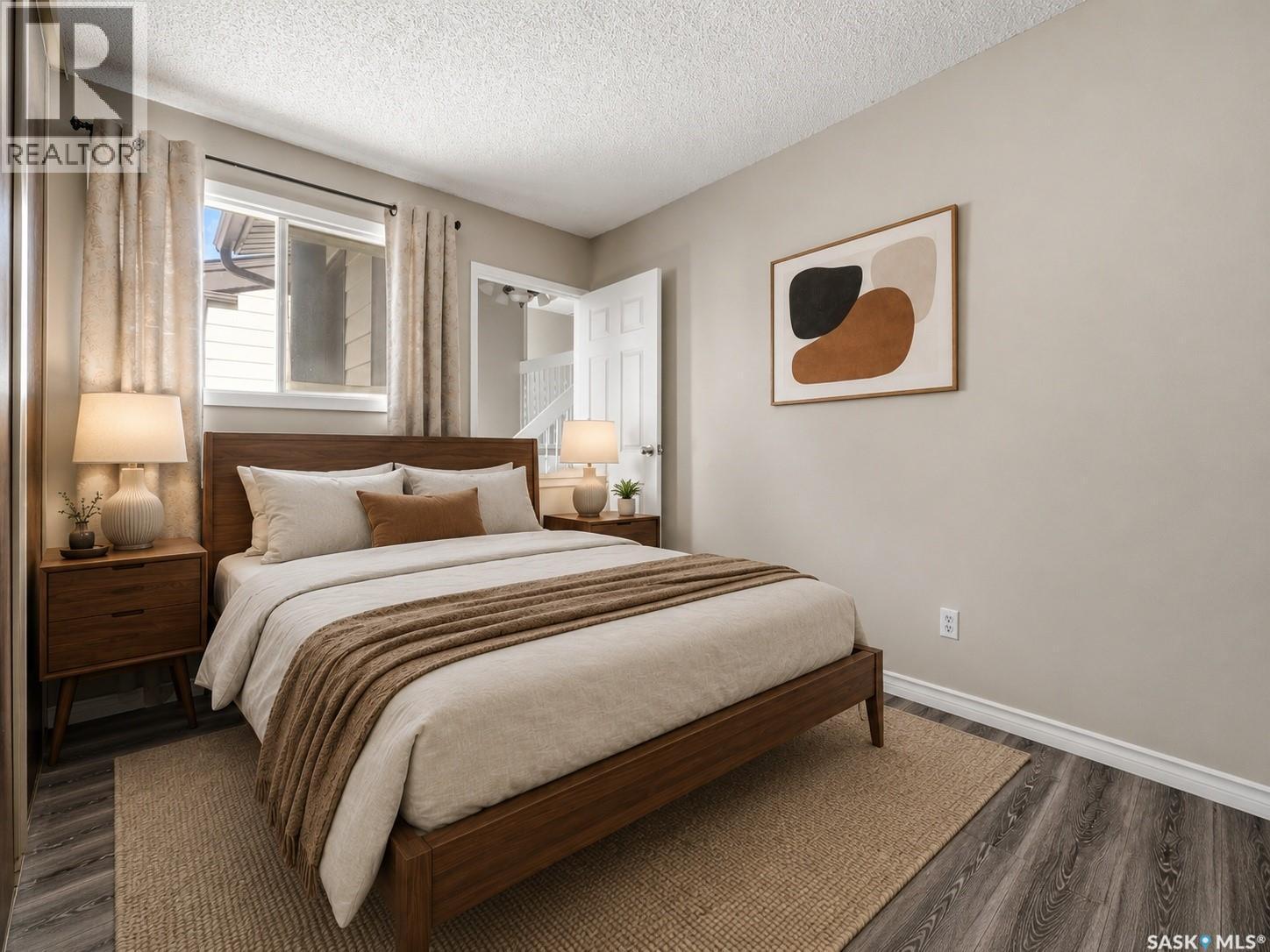 5056 10Th Avenue, Regina, SK - Indoor Photo Showing Bedroom