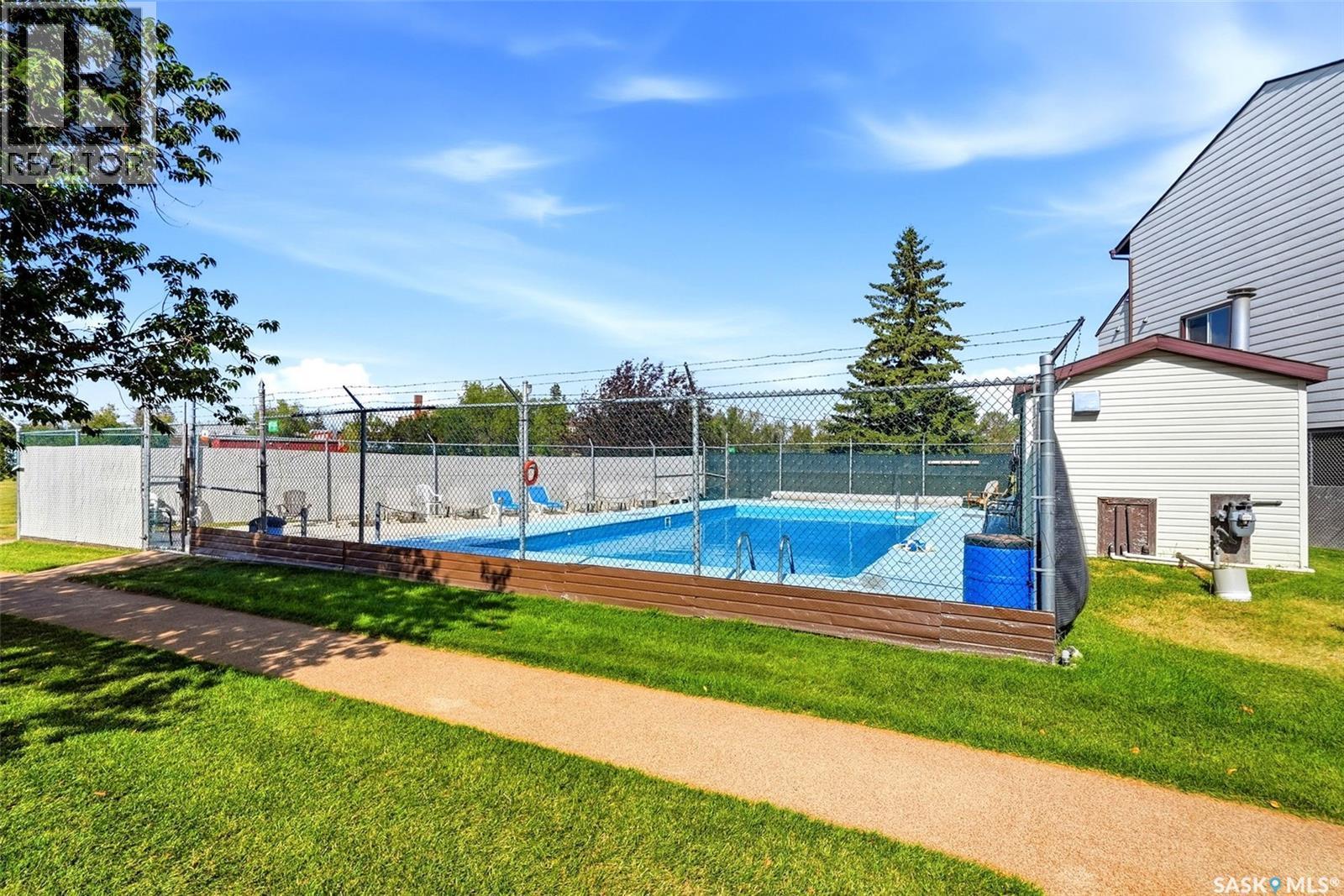 5056 10Th Avenue, Regina, SK - Outdoor With In Ground Pool