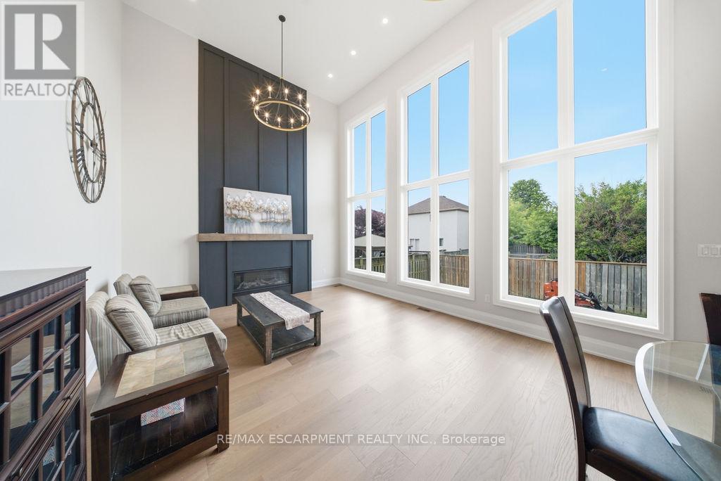 62 Jeremy Street, Hamilton, ON